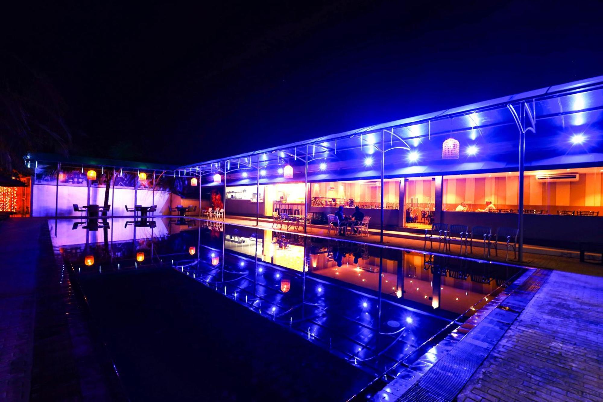 Reecha Resort & Hotel Kilinochchi Exterior foto
